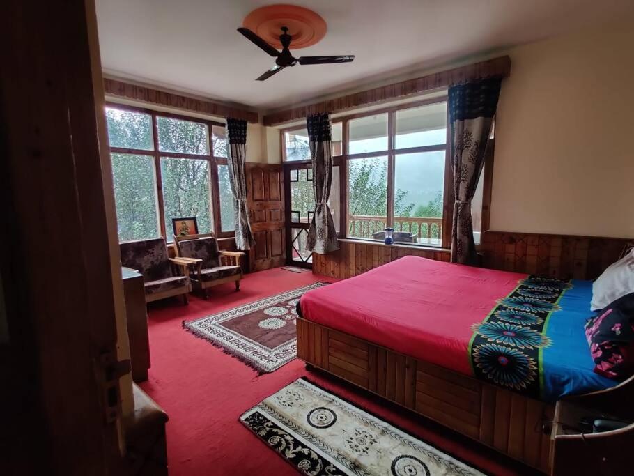 Aroma Taru Villa / Cottage ,Manali 外观 照片